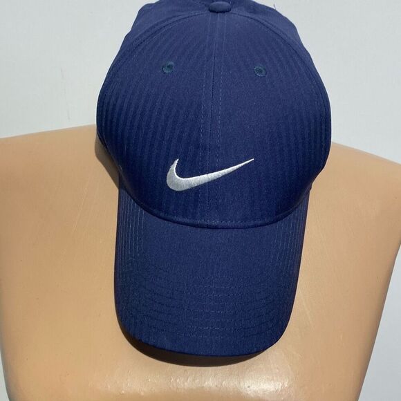 Nike Men's Navy Legacy91 Dri-Fit Swoosh Logo Baseball Cap Hat Adjustable - Picture 1 of 8